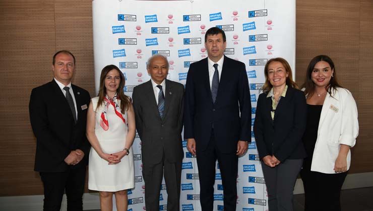 Kadıköy Belediyesi ve TEV’den öğrencilere burs imkanı