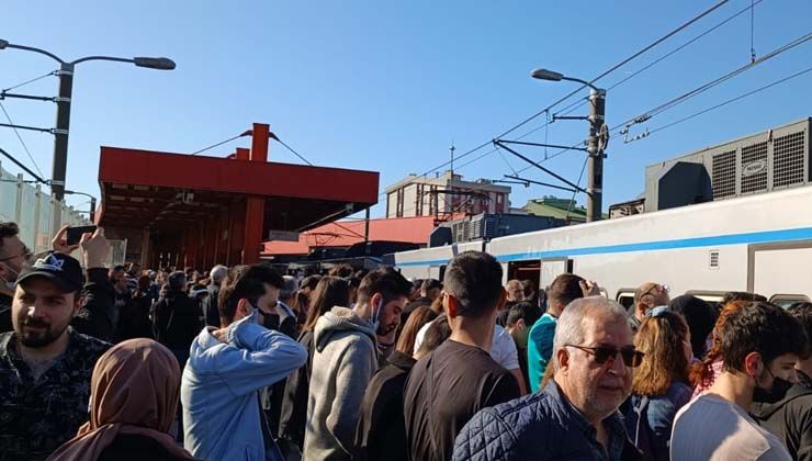 Kirazlı Yenikapı metrosu arıza yaptı