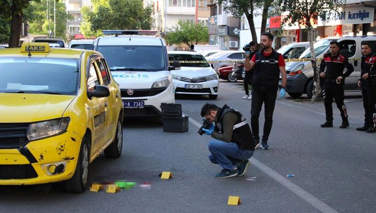 Taksinin önünü kesti, tabanca ile şofün başından vurarak öldürdü