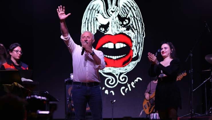 Didim, Ceylan Ertem ile coştu