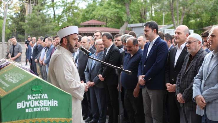 Otobüs kazasında ölen İlayda Karokoca dualarla defnedildi