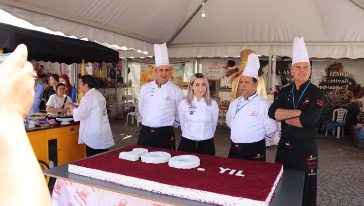 Master Of Cake İzmir’de  birinci belli oldu