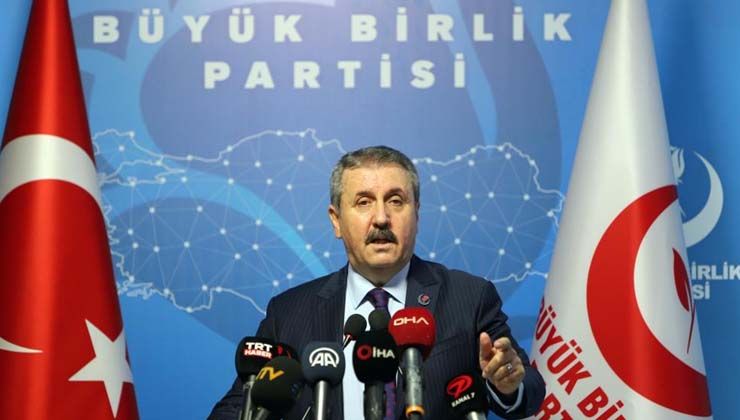 Mustafa Destici: Kılıçdaroğlu’nun ‘kaçış planı’ iddiaları ciddiye alınmamalı