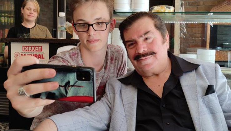 İsmini bilen yok: Herkes onu Orhan Gencebay olarak biliyor