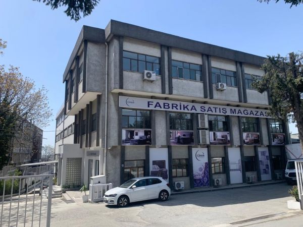 Ülke ekonomisine ve istihdama katkıda bulunuyoruz