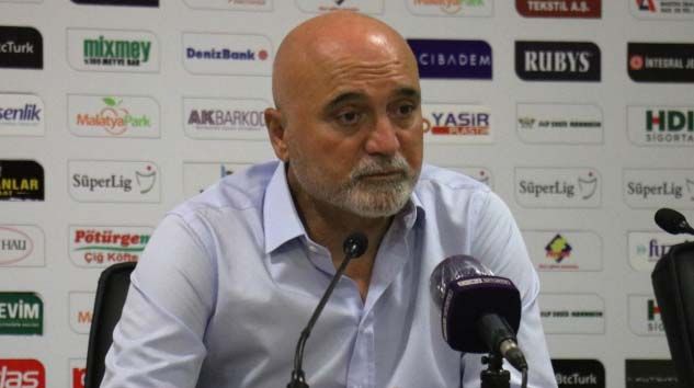Hikmet Karaman: Önemli zamanlarda futbolcular basit hatalar yapabiliyor