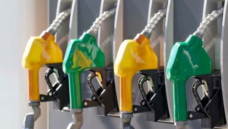 Akaryakıta zam geldi! Benzin 25 lirayı, motorin ise 24 lirayı aştı