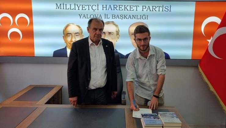 CHP Yalova İl Başkan Yardımcılığı’ndan istifa edip MHP’ye katıldı