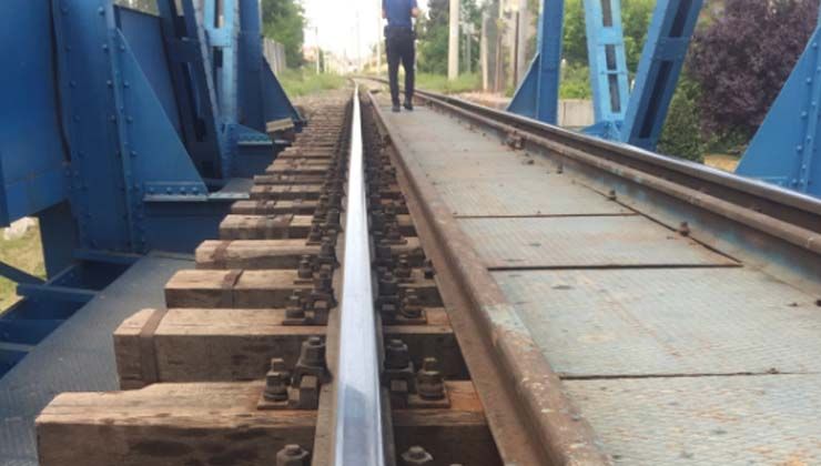 Görevlilerin dikkati tren faciasını engelledi