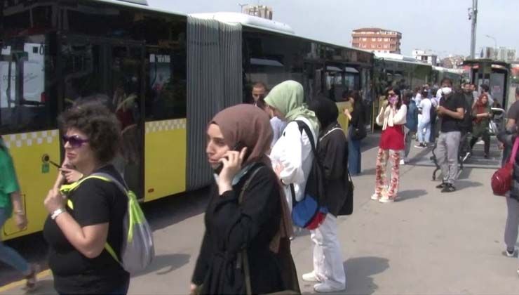 Üsküdar – Çekmeköy metro hattı arızalandı, vatandaş isyan etti
