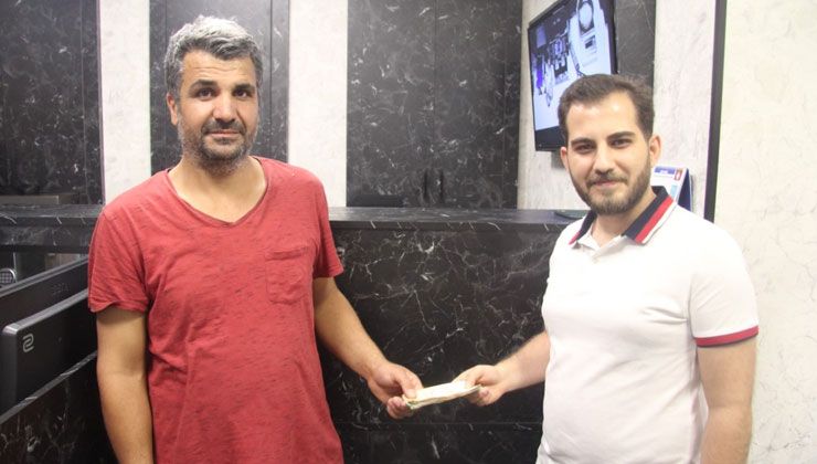 İnsanlık ölmemiş dedirten hareket: Yanlışlıkla verdiği bin euro geri geldi