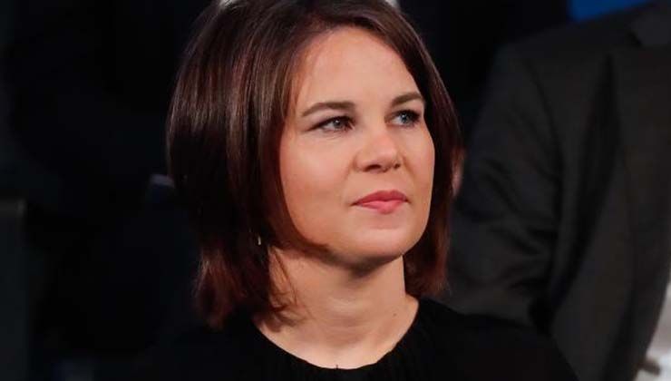 Almanya Dışişleri Bakanı Baerbock: “Putin kelimelerle durdurulamaz