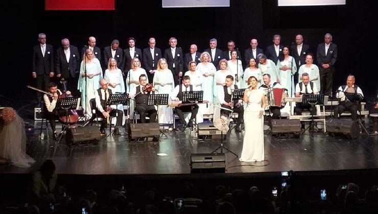 Türk musikisiyle ‘Yaza Merhaba’ dediler