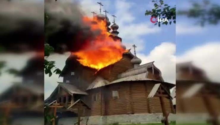 Rusya, Ukrayna’da tarihi manastırı bombaladı