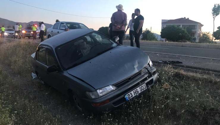 Elinde çilek kasasıyla karşıdan karşı geçerken otomobil çarptı