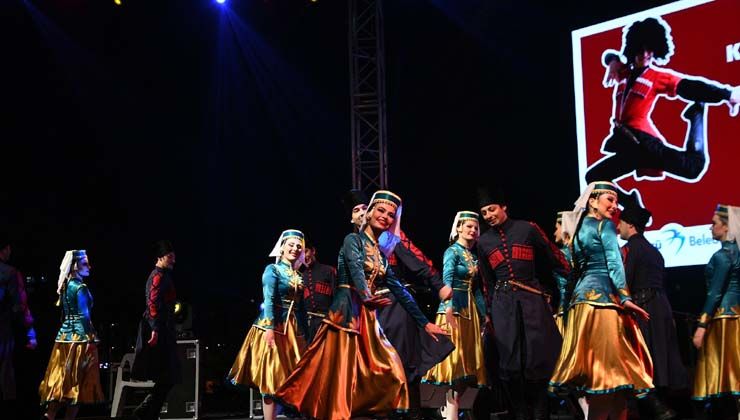 Yaşam Vadisi Kafkas Halk Danslarına ev sahipliği yaptı