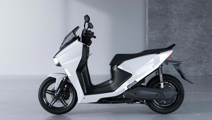 Horwin’in yeni elektrikli skuterı tek şarjla 100 km yol alıyor