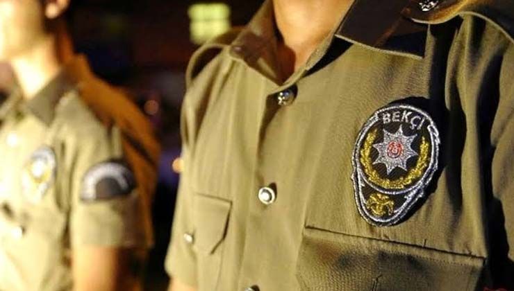 24 yıl aranması olan hükümlü bekçilerden kaçamadı