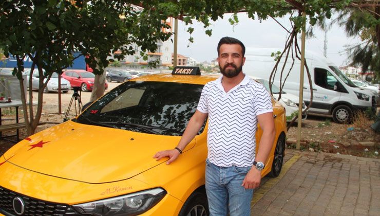 Hem panik, hem mutluluk… Bindiği takside doğum yaptı