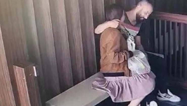 Polis merkezindeki müvekkiline uyuşturucu getiren avukat gözaltına alındı