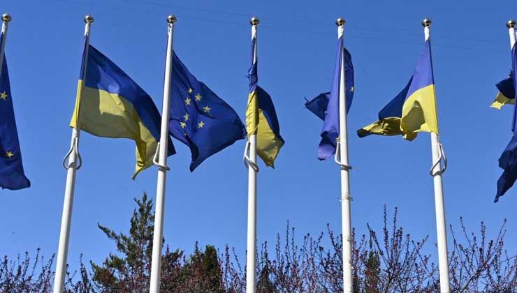 AB’den Ukrayna’ya 220 milyon dolar insani yardım