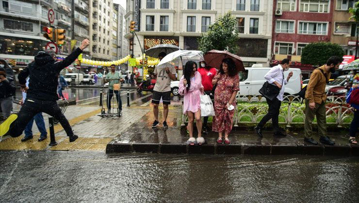Dikkat! AKOM uyardı: Öğle saatlerinde geliyor
