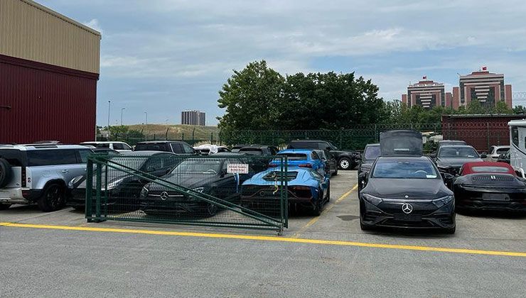 Gümrük çilesi: Bir haftalık işlemi 6 ay uzatıp lüks araçları eskitiyorlar