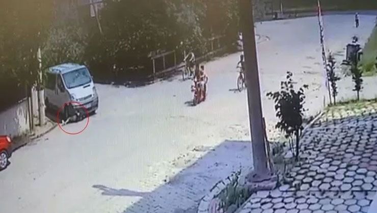 Erik atan çocuğun üzerine araç sürdü sonrası korkunç!