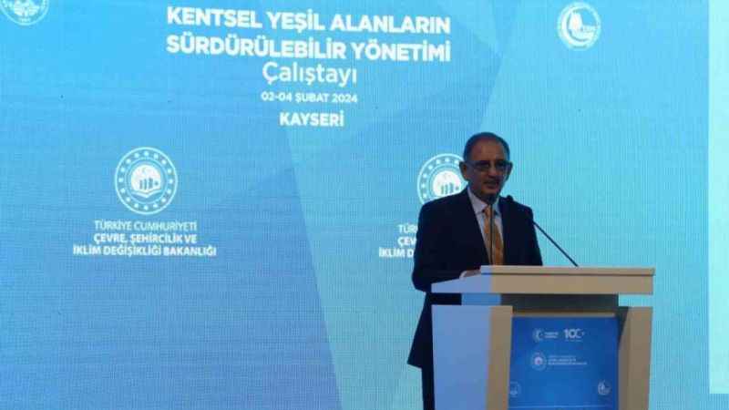 Bakan Özhaseki: "Devlet olarak hak sahibi 390 bin aileye ev vermek zorundayız"