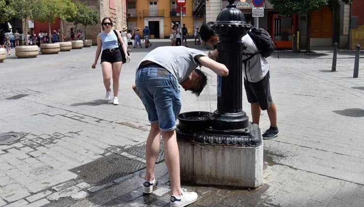 İspanya yanıyor! Sıcaklık 40 derecenin üzerinde