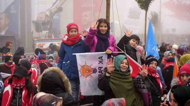 Cumhurbaşkanı Erdoğan: “Deprem şehirlerimizi tamamen ayağa kaldırana kadar dinlenmeyeceğiz”