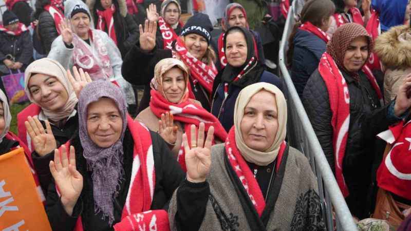 Cumhurbaşkanı Erdoğan: “Deprem şehirlerimizi tamamen ayağa kaldırana kadar dinlenmeyeceğiz”