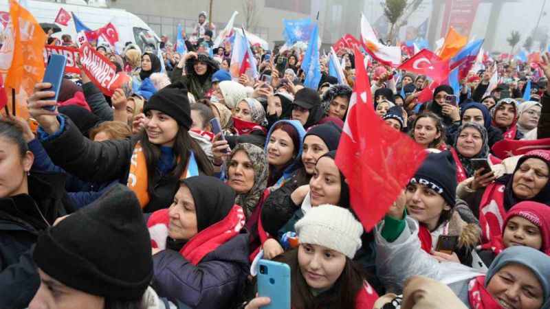 Cumhurbaşkanı Erdoğan: “Deprem şehirlerimizi tamamen ayağa kaldırana kadar dinlenmeyeceğiz”
