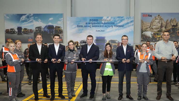 Ford Trucks’ın Özel Araç Merkezi açıldı