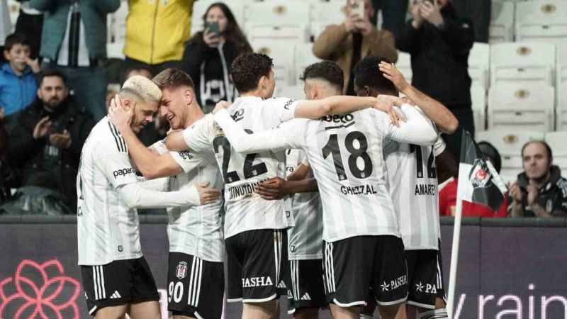 Beşiktaş, Trabzonspor'u Semih'le devirdi