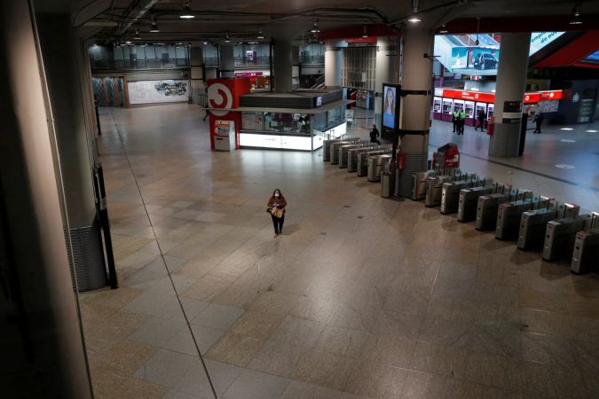 İşi olmayan dışarı çıkarsa para cezası ödeyecek!