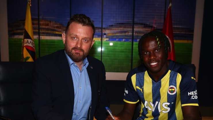 Portekizli oyuncu Bruma, Fenerbahçe’ye imzayı attı