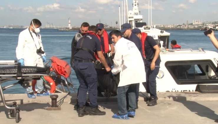 Kadıköy’de denize düştü, cesedi çıkarıldı