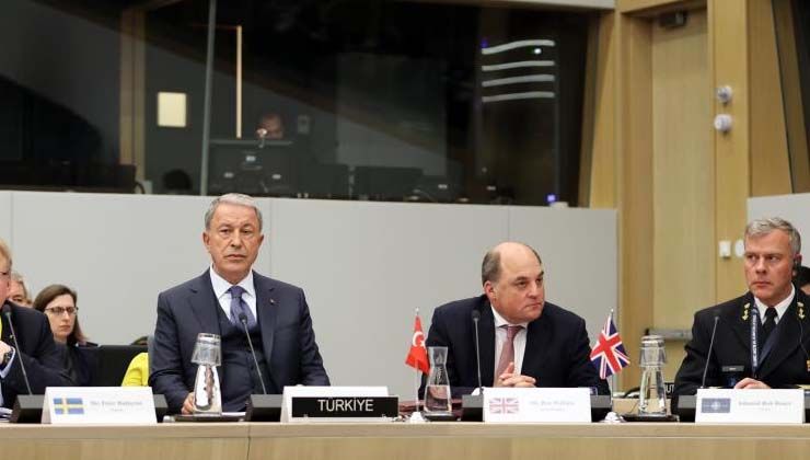 İsveç ve Finlandiya’nın terör örgütüne desteği NATO için de tehdit