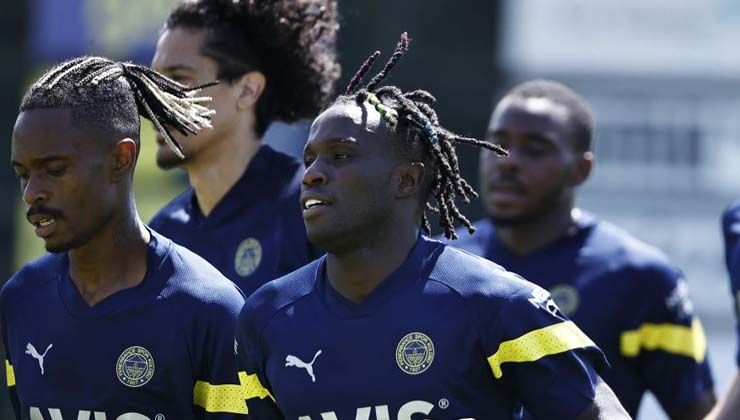 Fenerbahçe’de Bruma ilk antrenmanına çıktı
