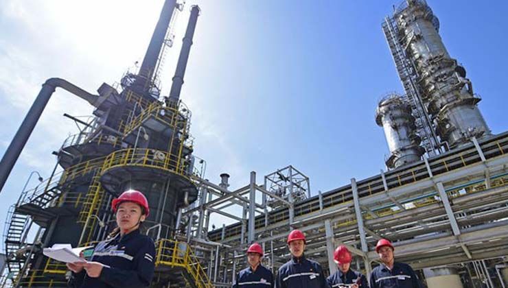 Çin’de devlete ait merkezi işletmeler 10 yılda yüzde 141 büyüdü