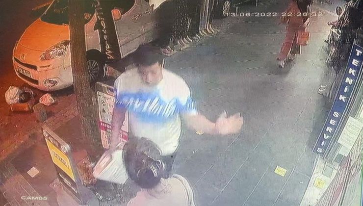 Yolda yürüyen kadını tokatladı, vatandaşlardan dayak yedi