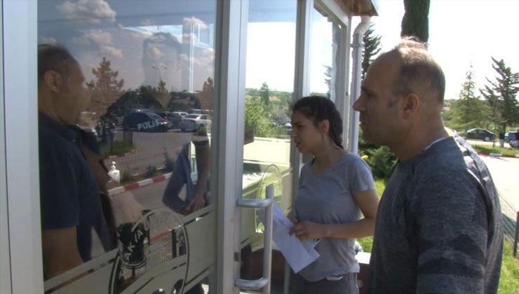 Sınava geç kalan kızı için dakikalarca dil döktü
