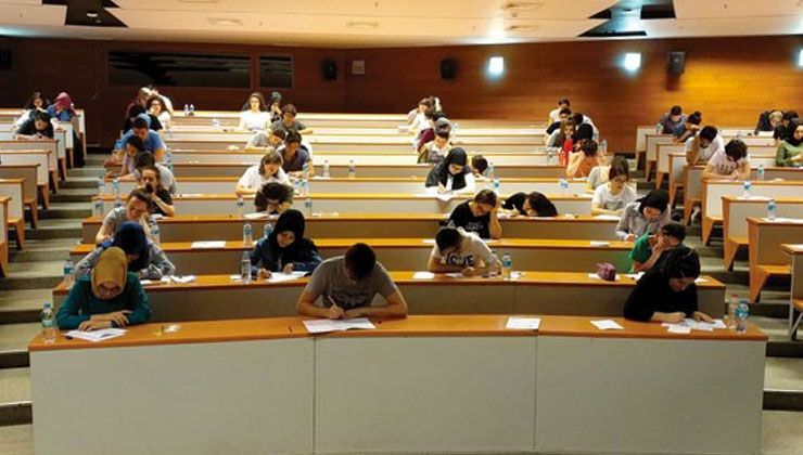 Uzmanlar değerlendirdi: 2022 AYT’de Matematik soruları geçen yıla göre daha kolaydı