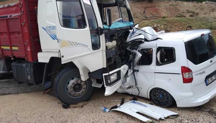 Eskişehir Seyitgazi’de feci kaza: Sürücü Davut hayatını kaybetti