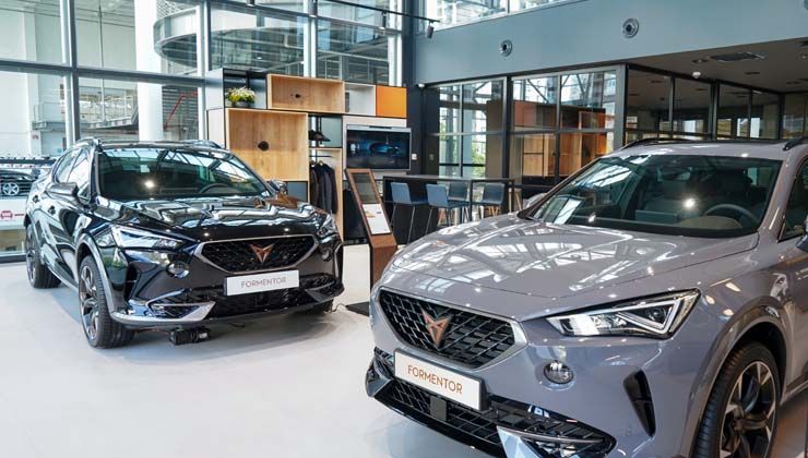 CUPRA Türkiye’deki ilk CUPRA Garage konseptindeki showroomunu açtı