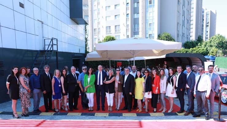 MAPFRE Sigorta acentelerini Dudullu Genel Servis Araç Onarım Merkezi’nde ağırladı