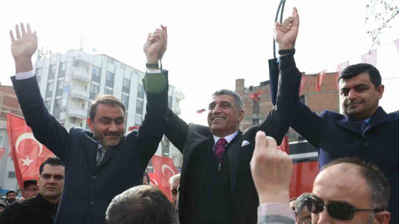 CHP Elazığ’da adaylarını tanıttı