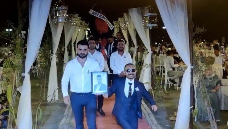 Gelin ile damada düğünlerinde cenaze töreni