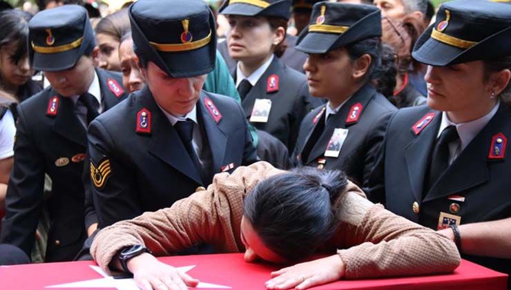 Şehit Oğuzhan Arduç memleketi Eskişehir’de son yolculuğuna uğurlandı